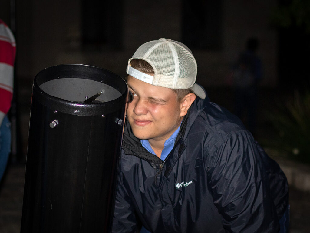 Extracurricular-astronomia-2023-03-30-410